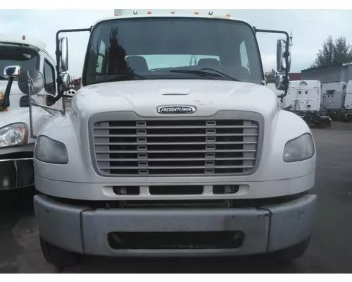 FREIGHTLINER M2 106 HOOD