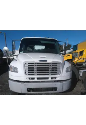 FREIGHTLINER M2 106 HOOD