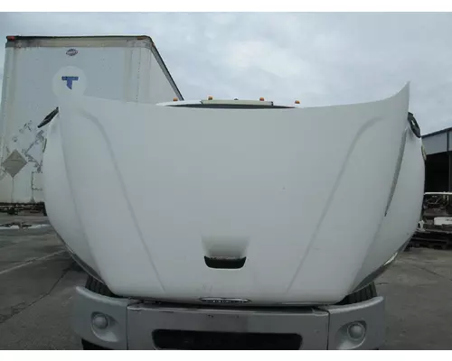 FREIGHTLINER M2 106 HOOD