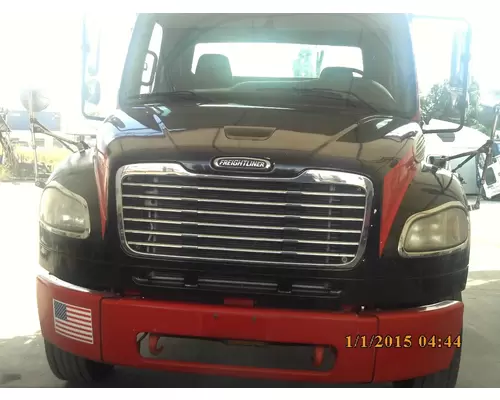 FREIGHTLINER M2 106 HOOD