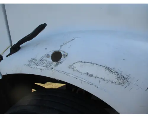 FREIGHTLINER M2 106 HOOD