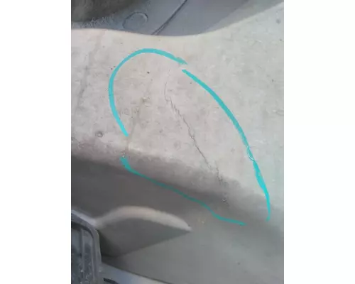 FREIGHTLINER M2 106 HOOD