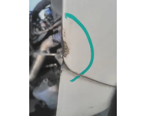 FREIGHTLINER M2 106 HOOD