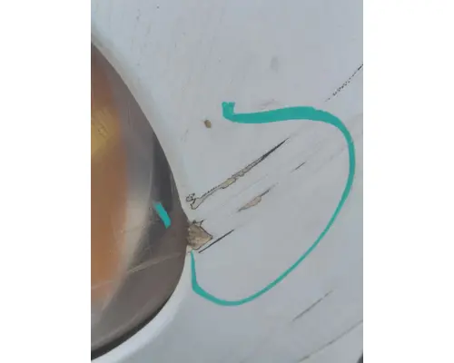 FREIGHTLINER M2 106 HOOD