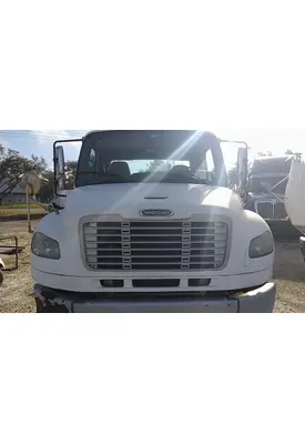 FREIGHTLINER M2 106 HOOD