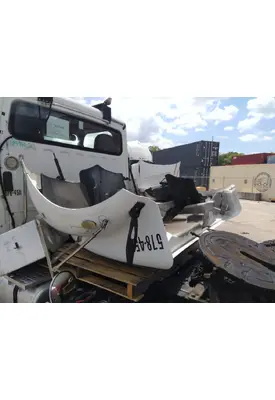 FREIGHTLINER M2 106 HOOD