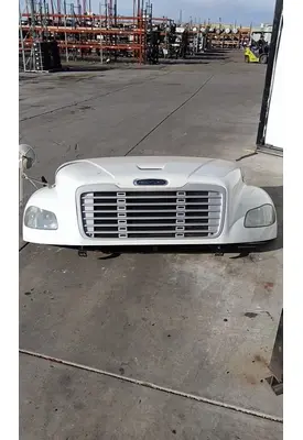 FREIGHTLINER M2 106 HOOD
