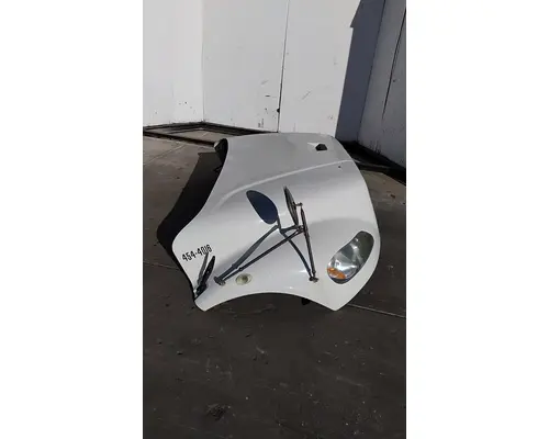 FREIGHTLINER M2 106 HOOD