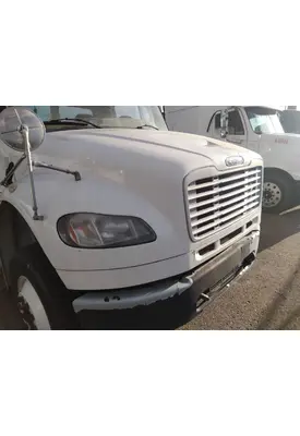 FREIGHTLINER M2 106 HOOD