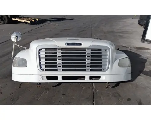 FREIGHTLINER M2 106 HOOD