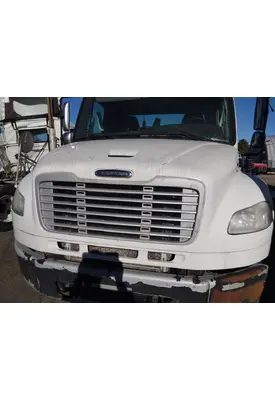 FREIGHTLINER M2 106 HOOD