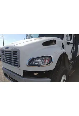 FREIGHTLINER M2 106 HOOD