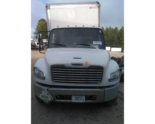 FREIGHTLINER M2 106 HOOD