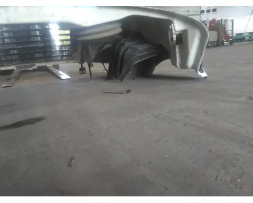 FREIGHTLINER M2 106 HOOD