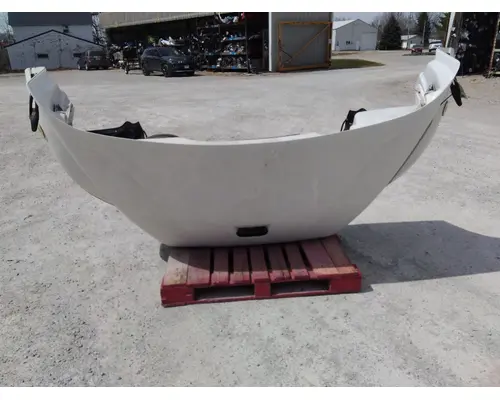 FREIGHTLINER M2 106 HOOD