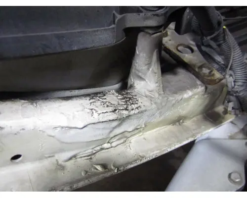 FREIGHTLINER M2 106 HOOD