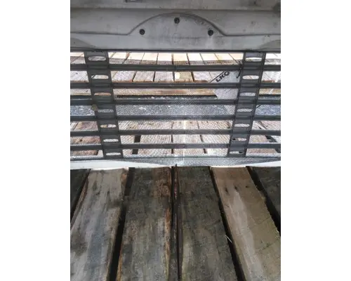 FREIGHTLINER M2 106 HOOD