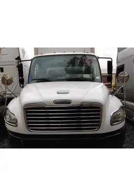 FREIGHTLINER M2 106 HOOD