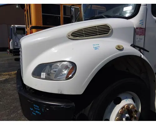 FREIGHTLINER M2 106 HOOD