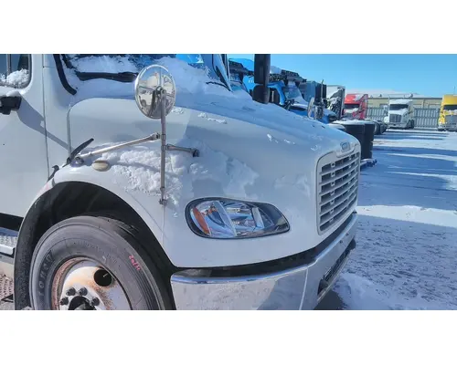 FREIGHTLINER M2 106 HOOD