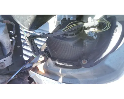 FREIGHTLINER M2 106 HOOD