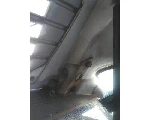 FREIGHTLINER M2 106 HOOD