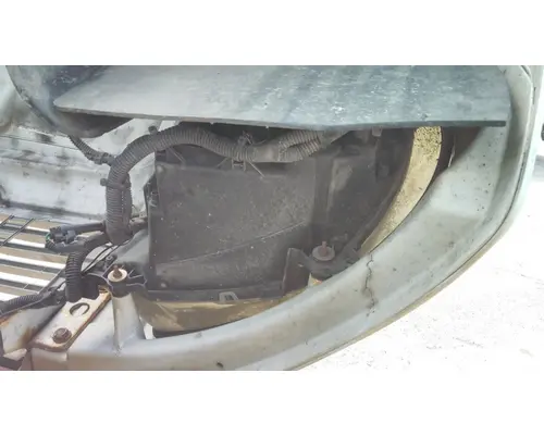 FREIGHTLINER M2 106 HOOD