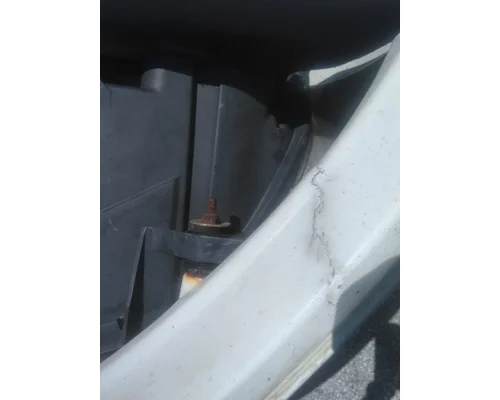 FREIGHTLINER M2 106 HOOD