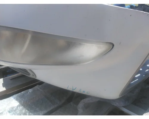 FREIGHTLINER M2 106 HOOD