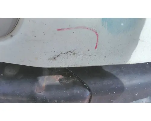 FREIGHTLINER M2 106 HOOD