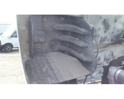 FREIGHTLINER M2 106 HOOD