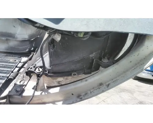 FREIGHTLINER M2 106 HOOD