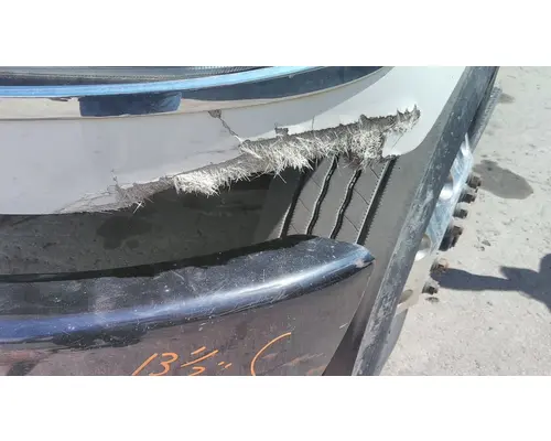 FREIGHTLINER M2 106 HOOD