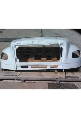 FREIGHTLINER M2 106 HOOD