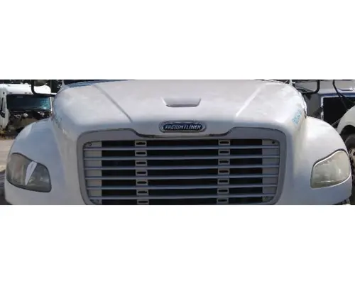 FREIGHTLINER M2 106 HOOD