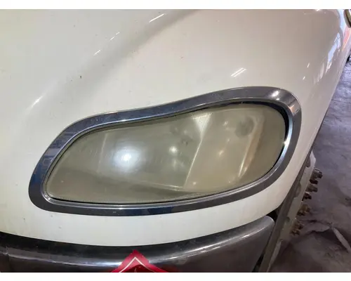 FREIGHTLINER M2-106 Headlamp Assembly