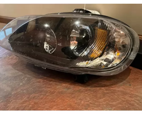 FREIGHTLINER M2 106 Headlamp Assembly