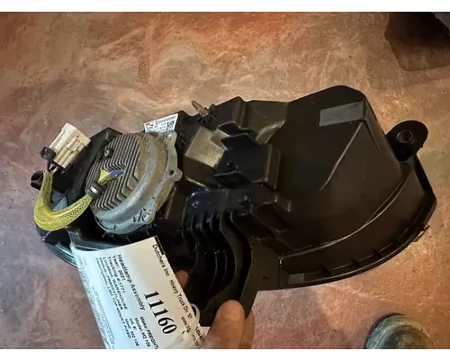 FREIGHTLINER M2 106 Headlamp Assembly