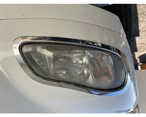 FREIGHTLINER M2 106 Headlamp Assembly