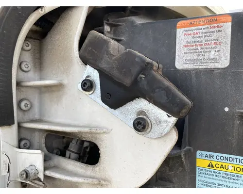 FREIGHTLINER M2 106 Hood Rest