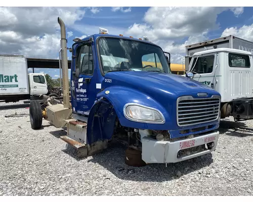 FREIGHTLINER M2 106 Hood