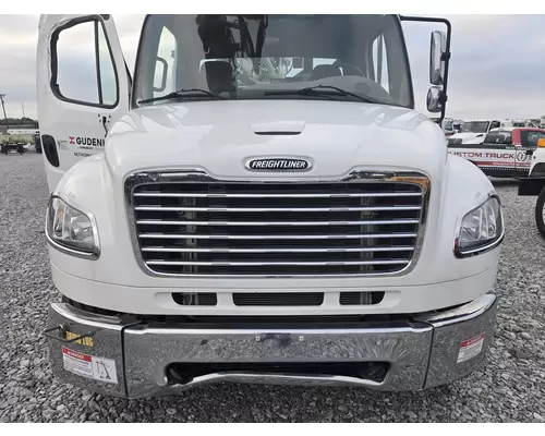 FREIGHTLINER M2 106 Hood