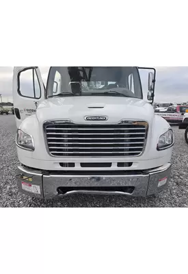 FREIGHTLINER M2 106 Hood