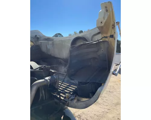 FREIGHTLINER M2 106 Hood