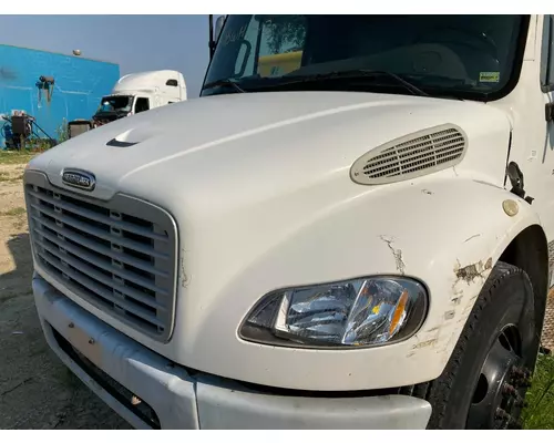 FREIGHTLINER M2-106 Hood