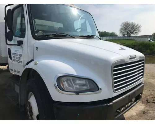 FREIGHTLINER M2-106 Hood