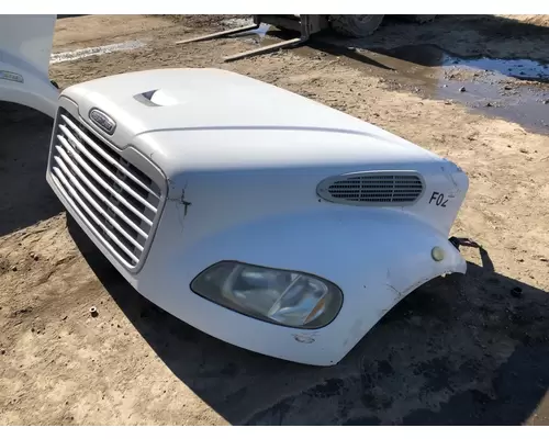 FREIGHTLINER M2-106 Hood