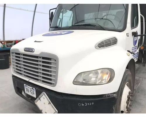 FREIGHTLINER M2-106 Hood