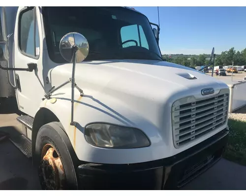 FREIGHTLINER M2-106 Hood