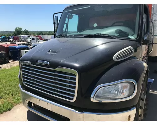 FREIGHTLINER M2-106 Hood